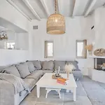 Yialos Villa